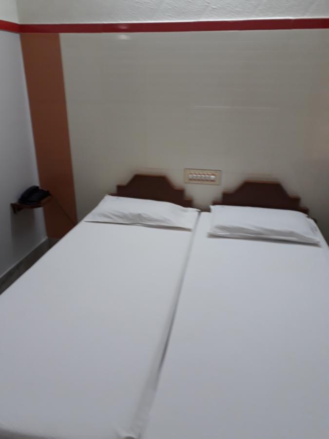 Krishna Lodge Tiruchirappalli Екстер'єр фото