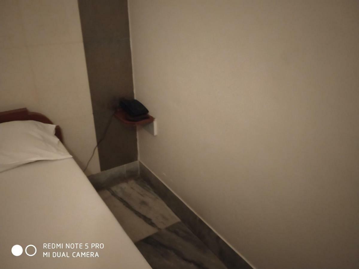 Krishna Lodge Tiruchirappalli Екстер'єр фото