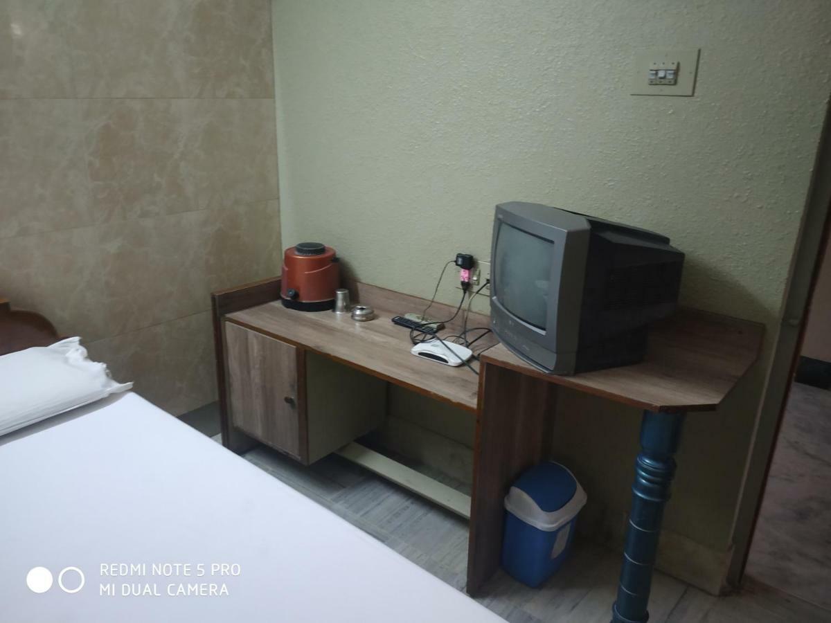 Krishna Lodge Tiruchirappalli Екстер'єр фото