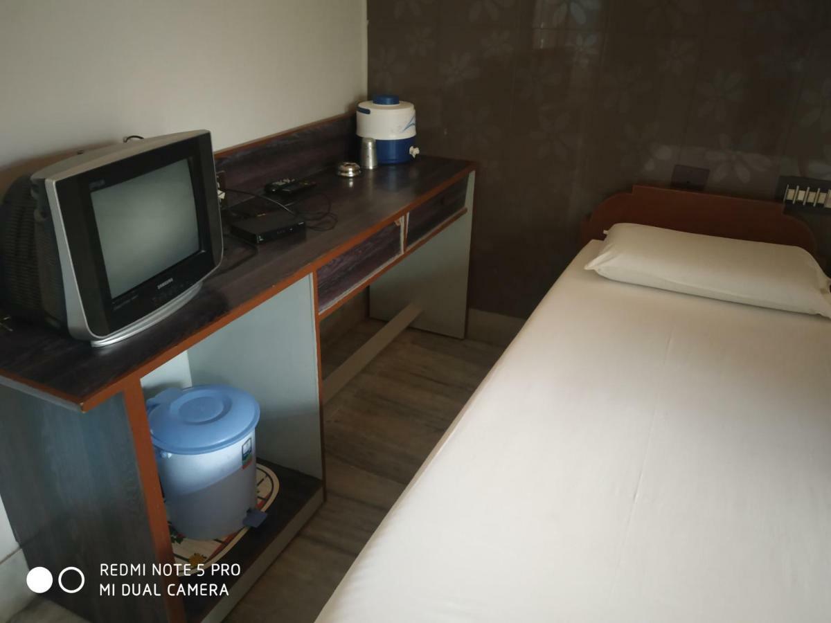 Krishna Lodge Tiruchirappalli Екстер'єр фото